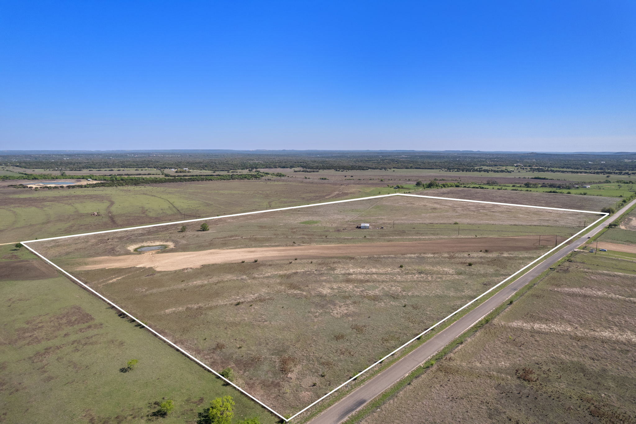 main property photo 11