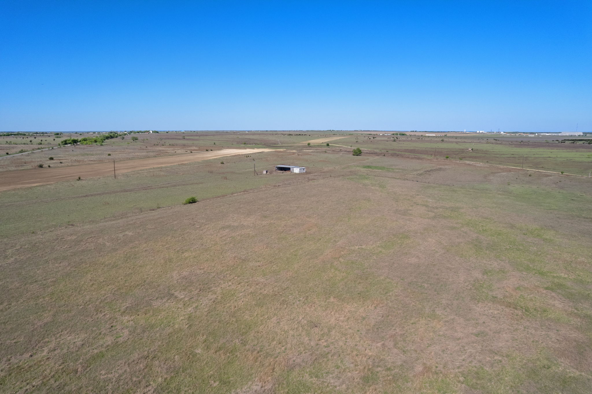 main property photo 17