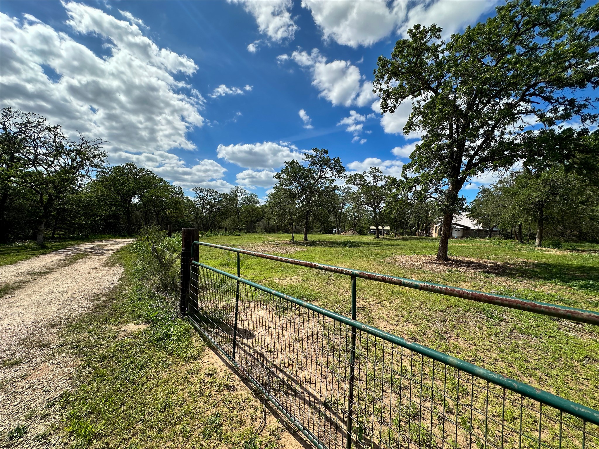 main property photo 35