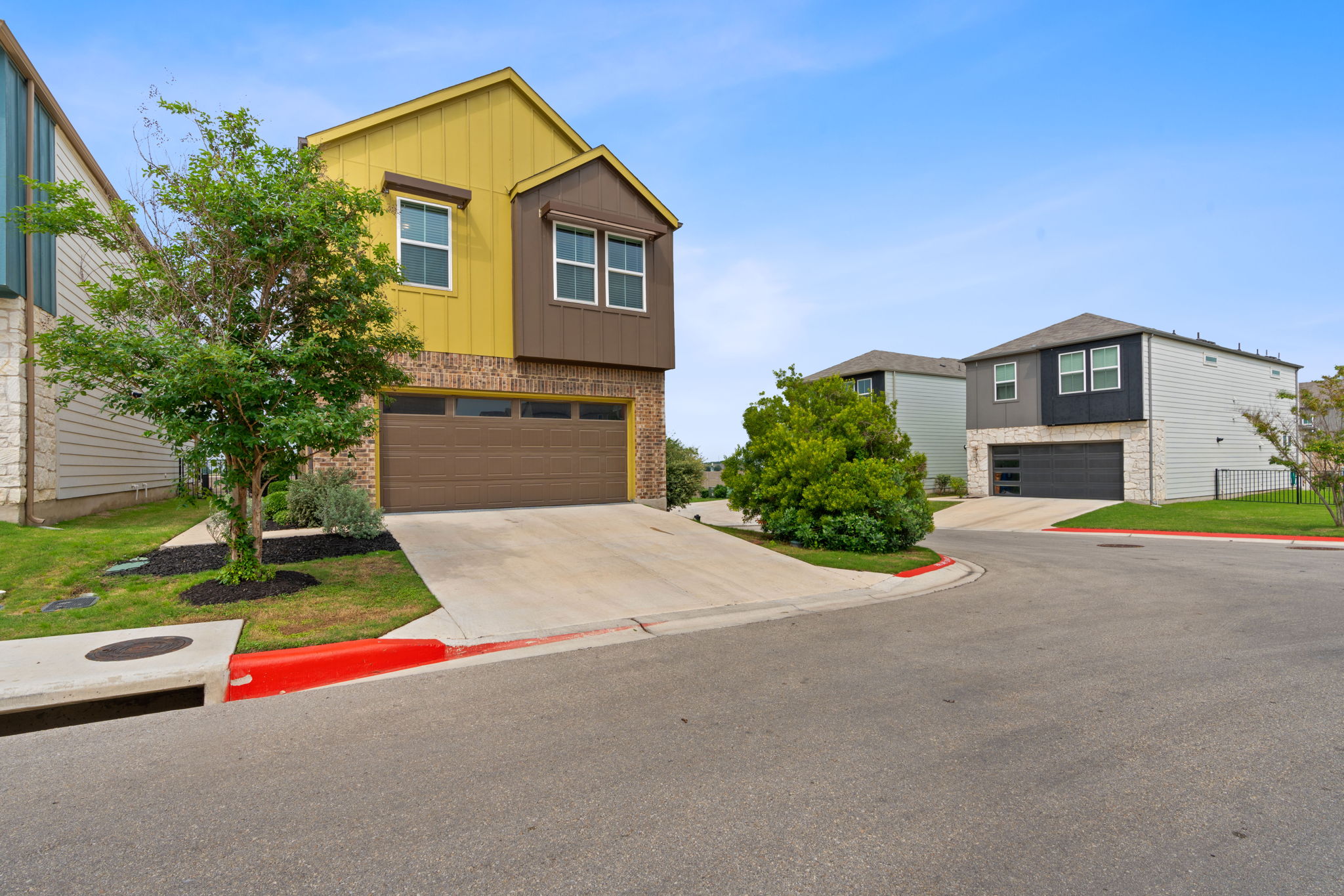 main property photo 24