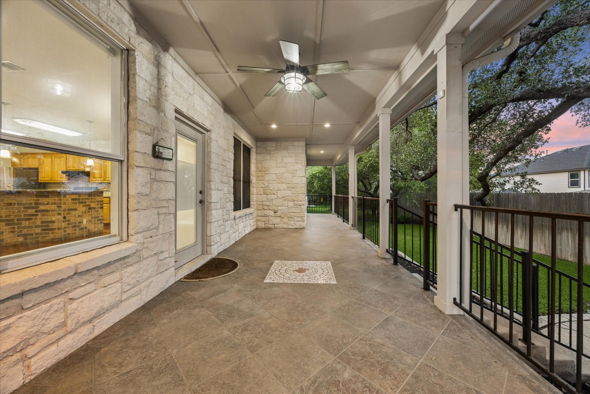 main property photo 25