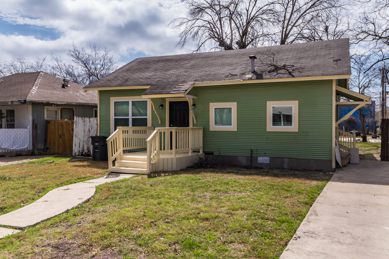 main property photo 2