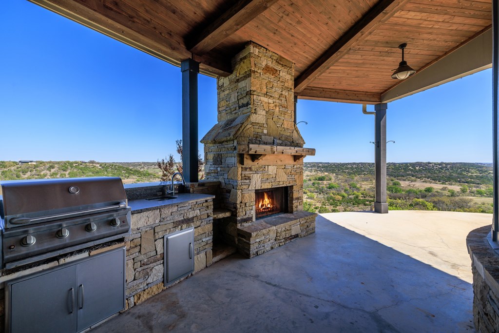 main property photo 36