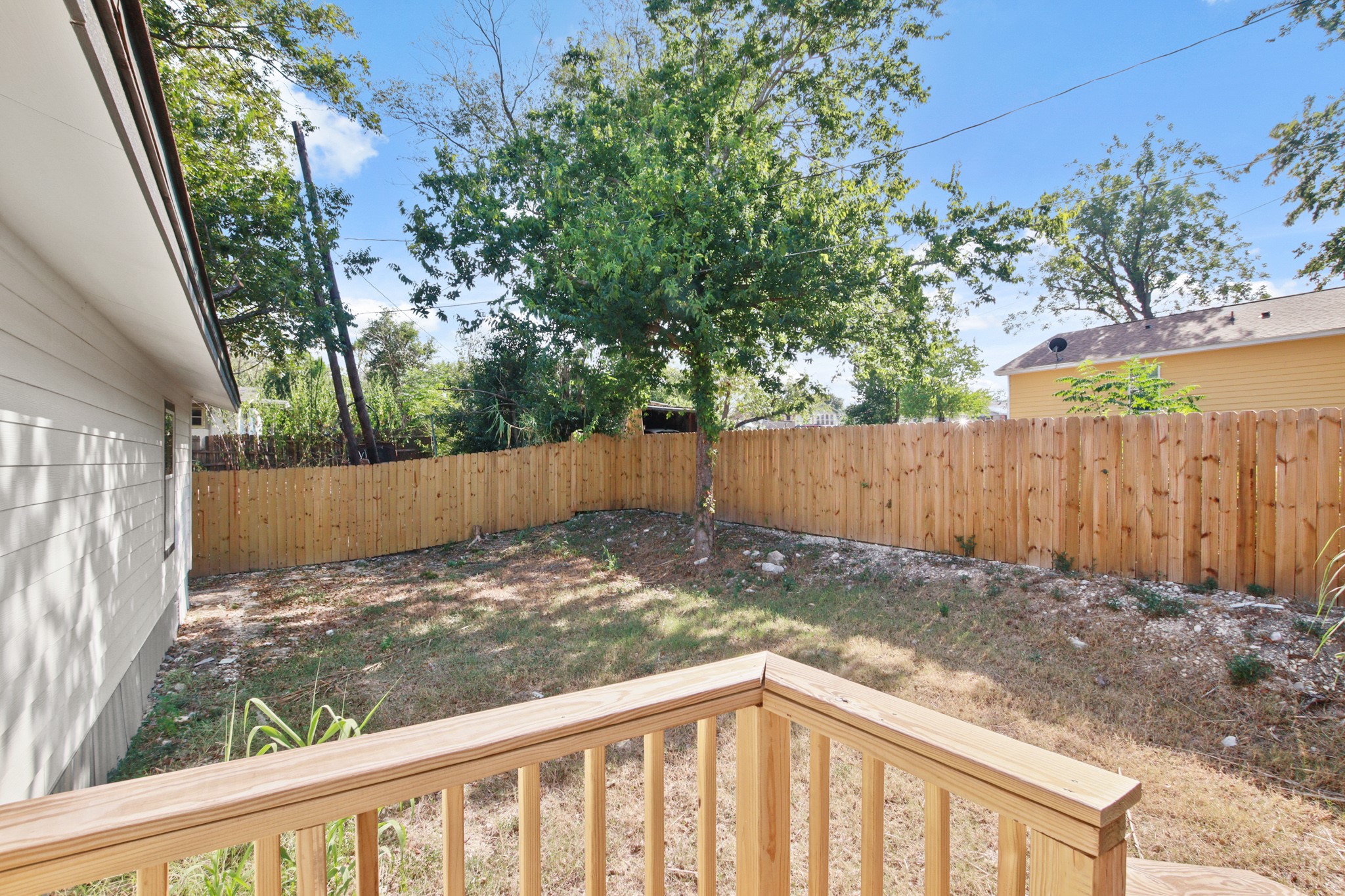 main property photo 3