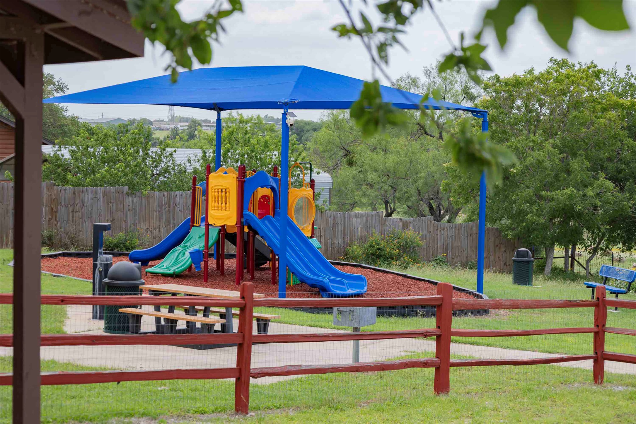 main property photo 21