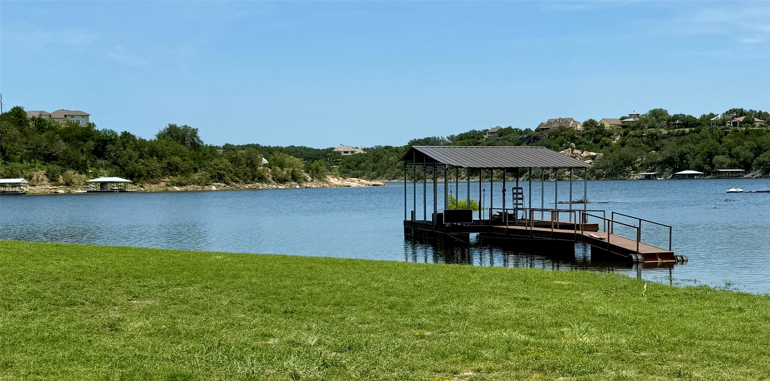 main property photo 26
