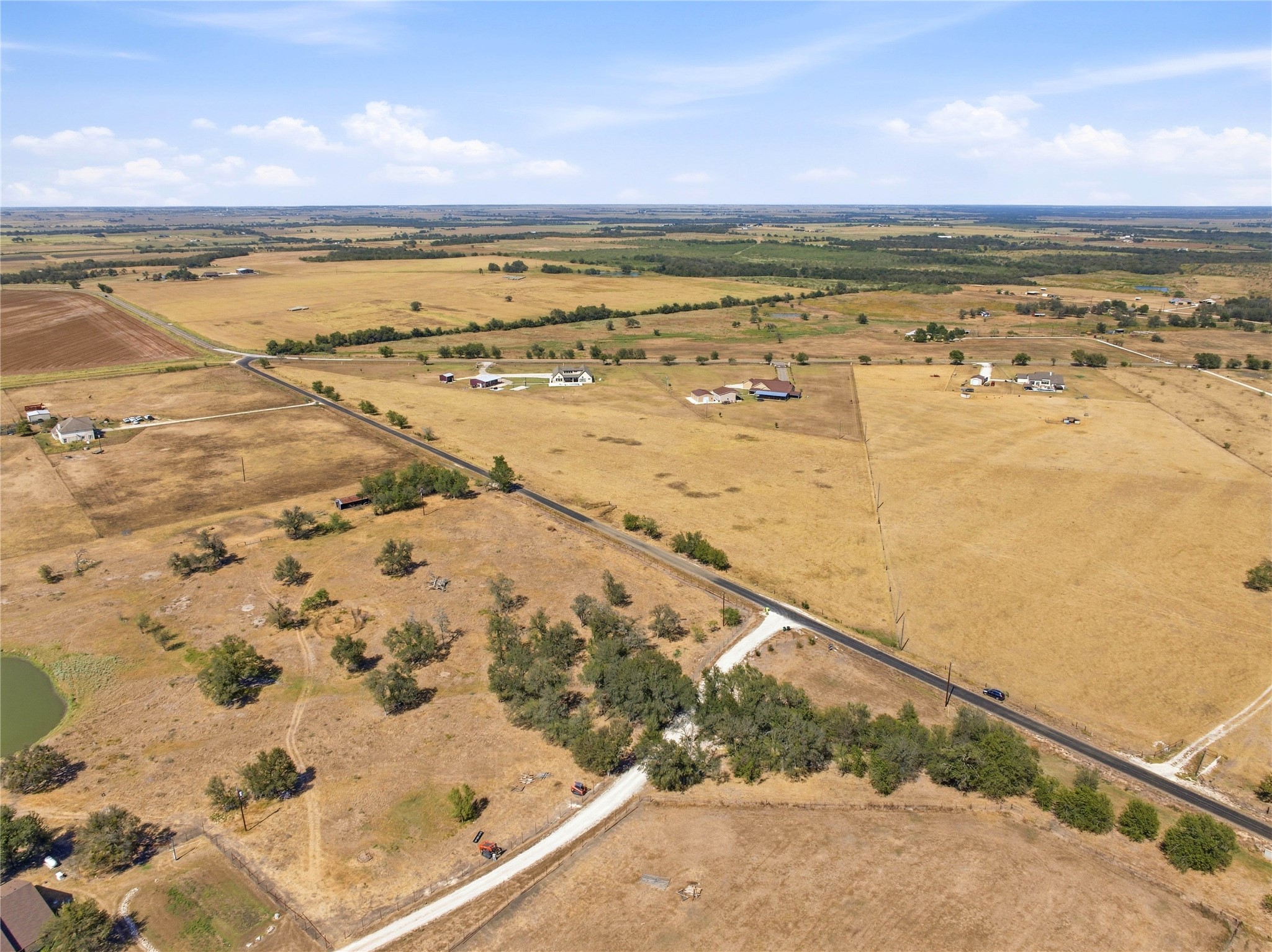 main property photo 14