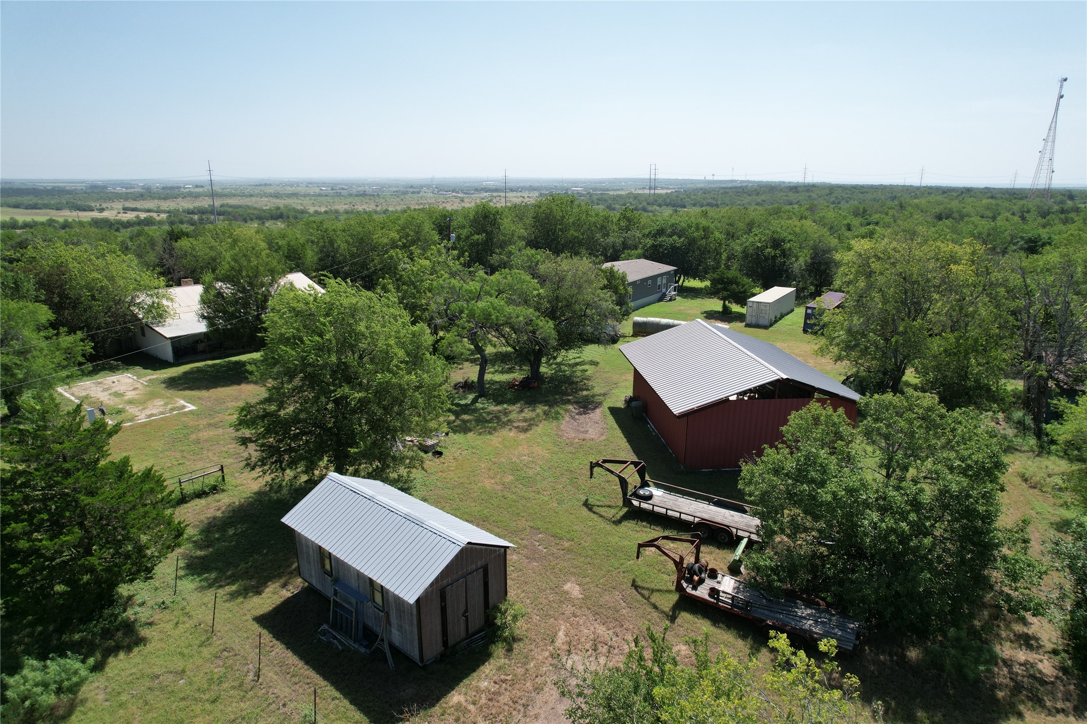 main property photo 19