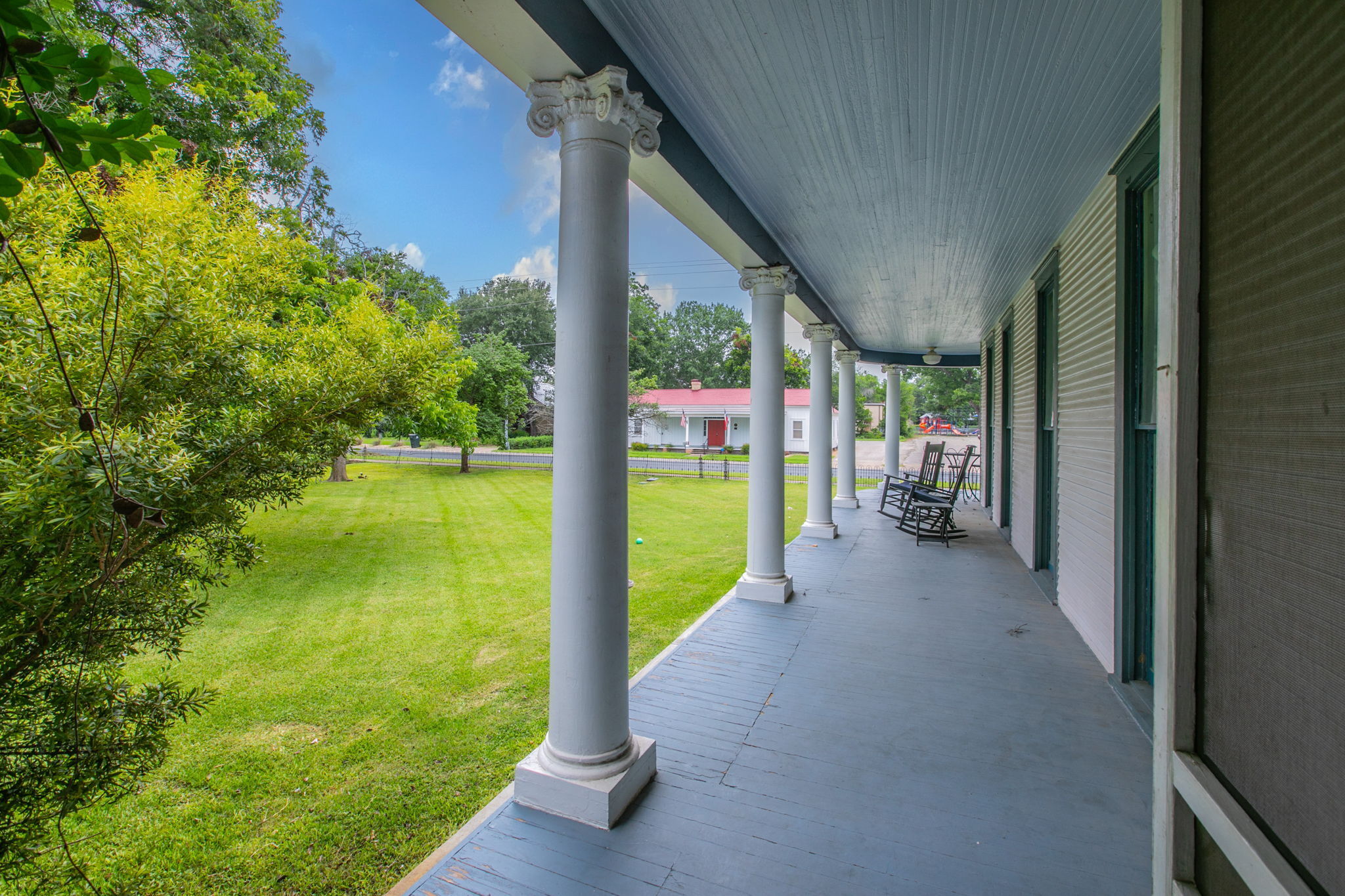 main property photo 3