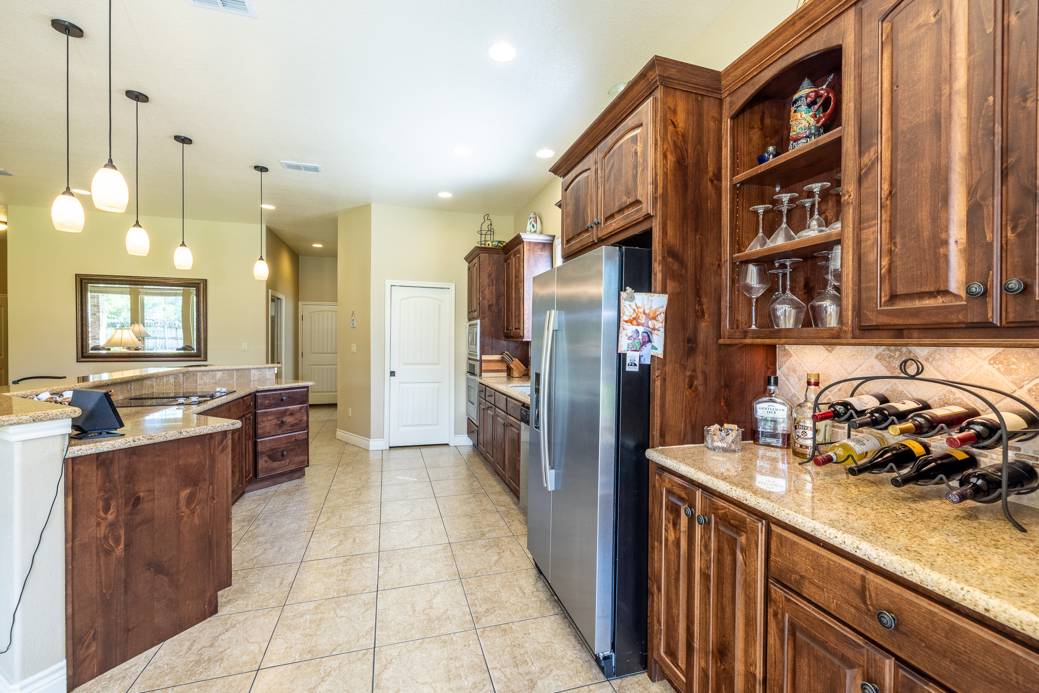 main property photo 6
