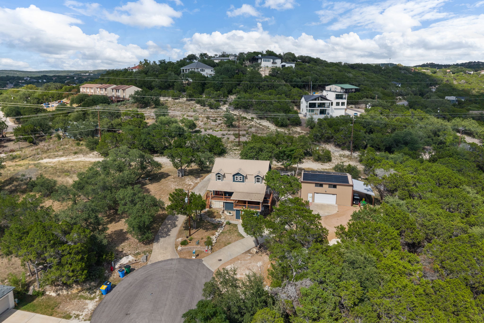 main property photo 37