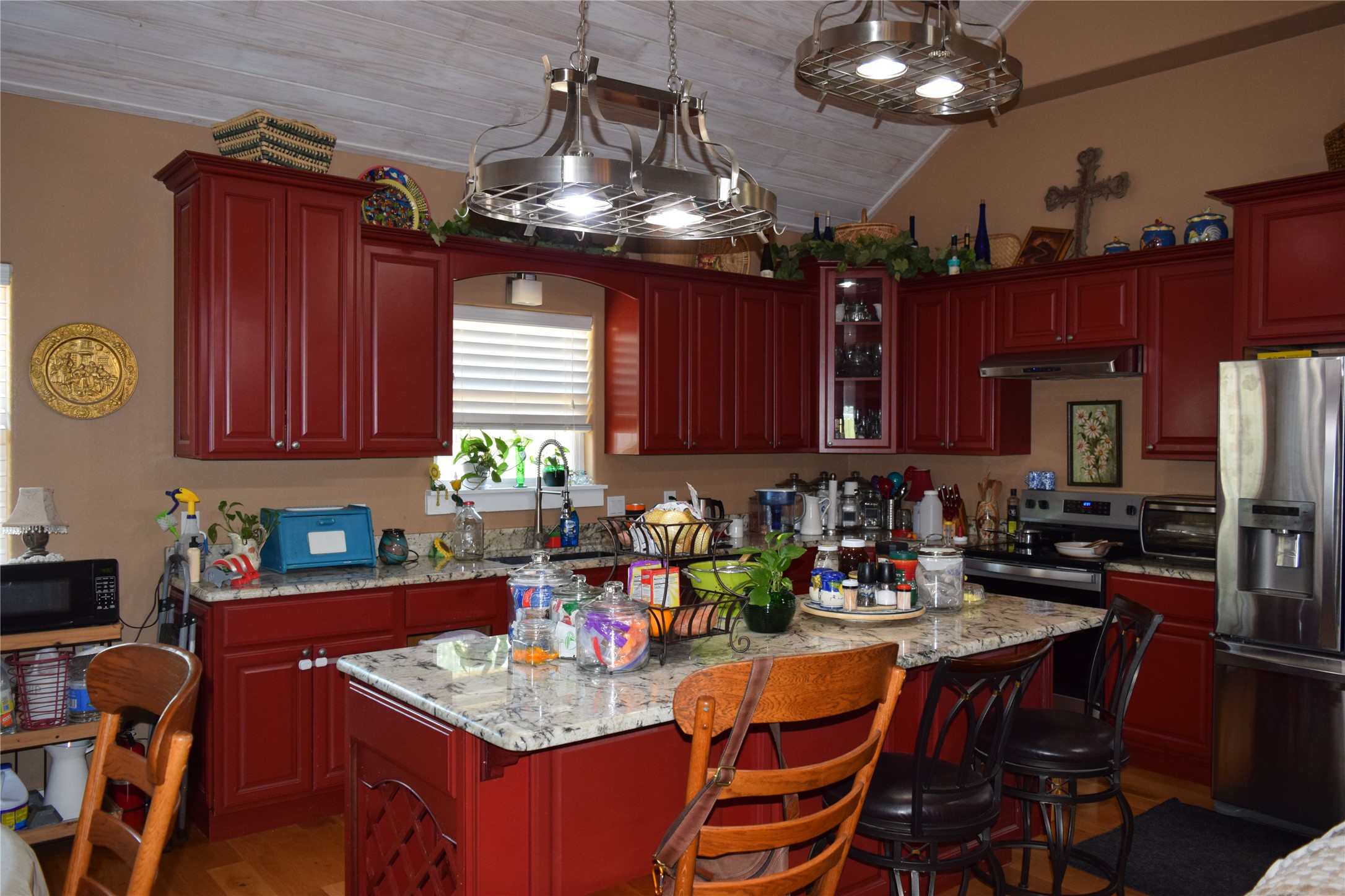 main property photo 14