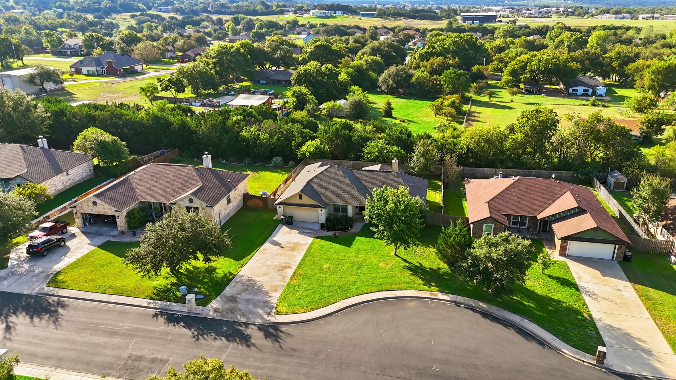 main property photo 35