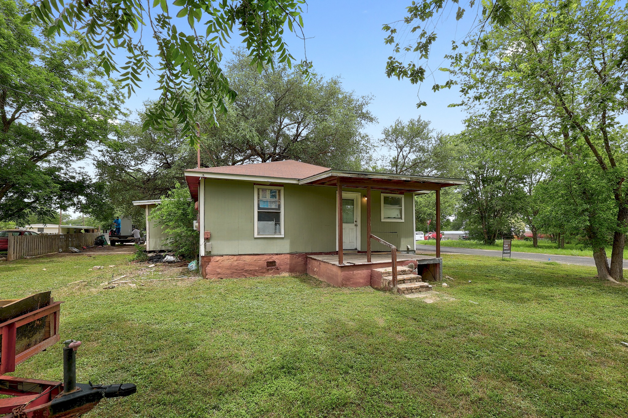 main property photo 20