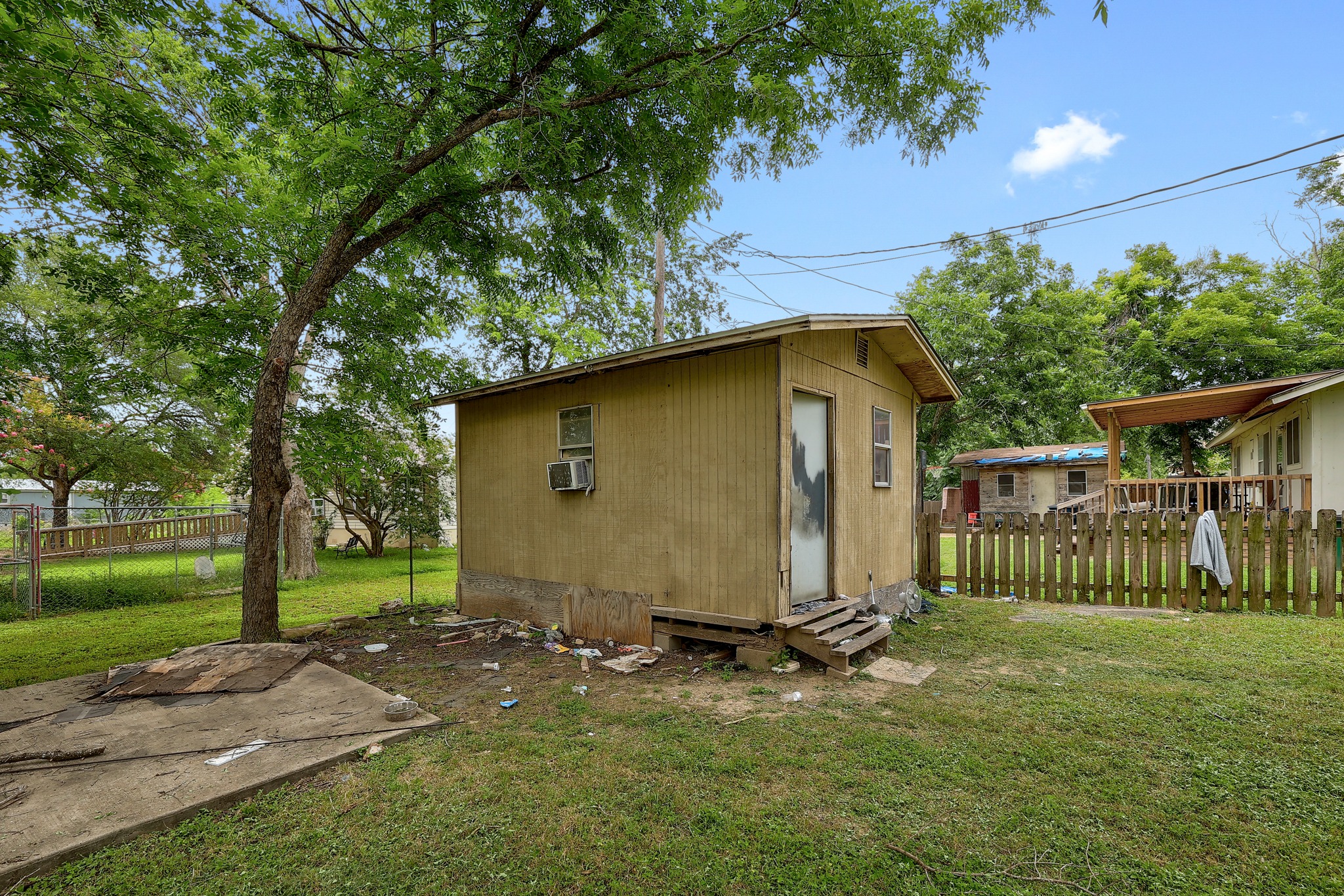 main property photo 21