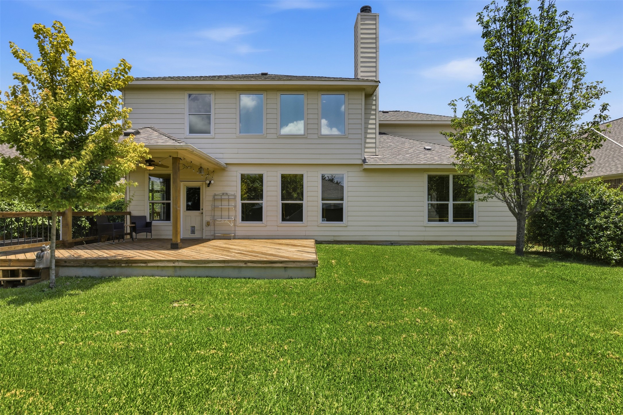 main property photo 24