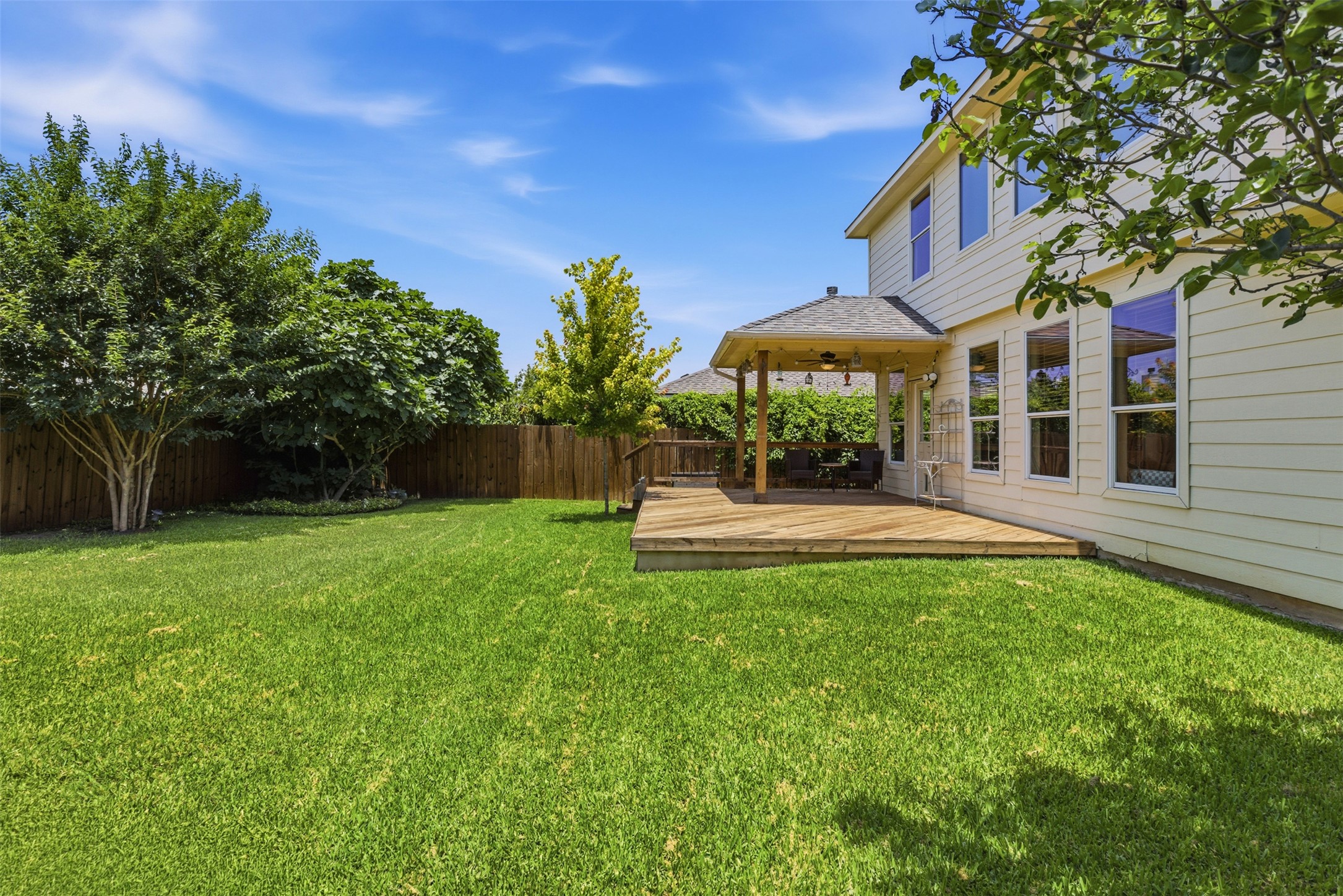 main property photo 26