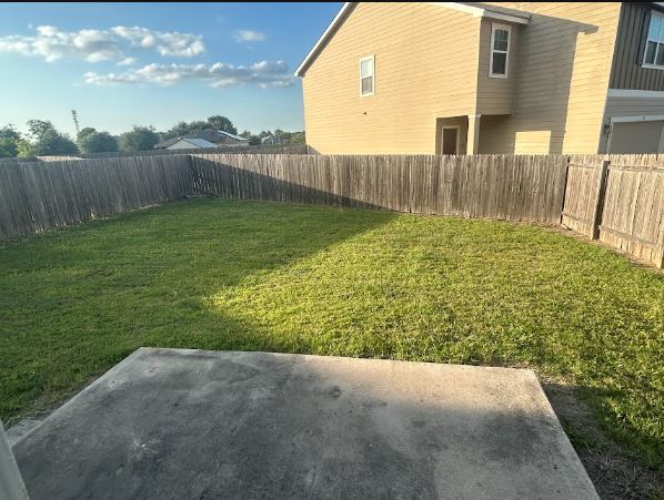 main property photo 11