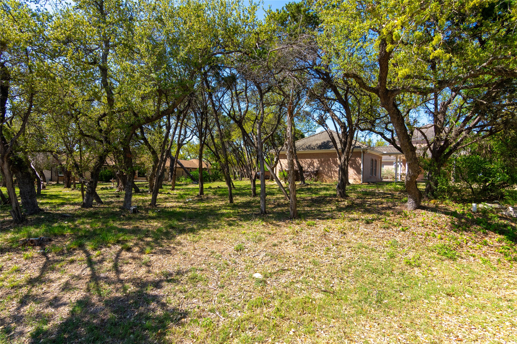 main property photo 10