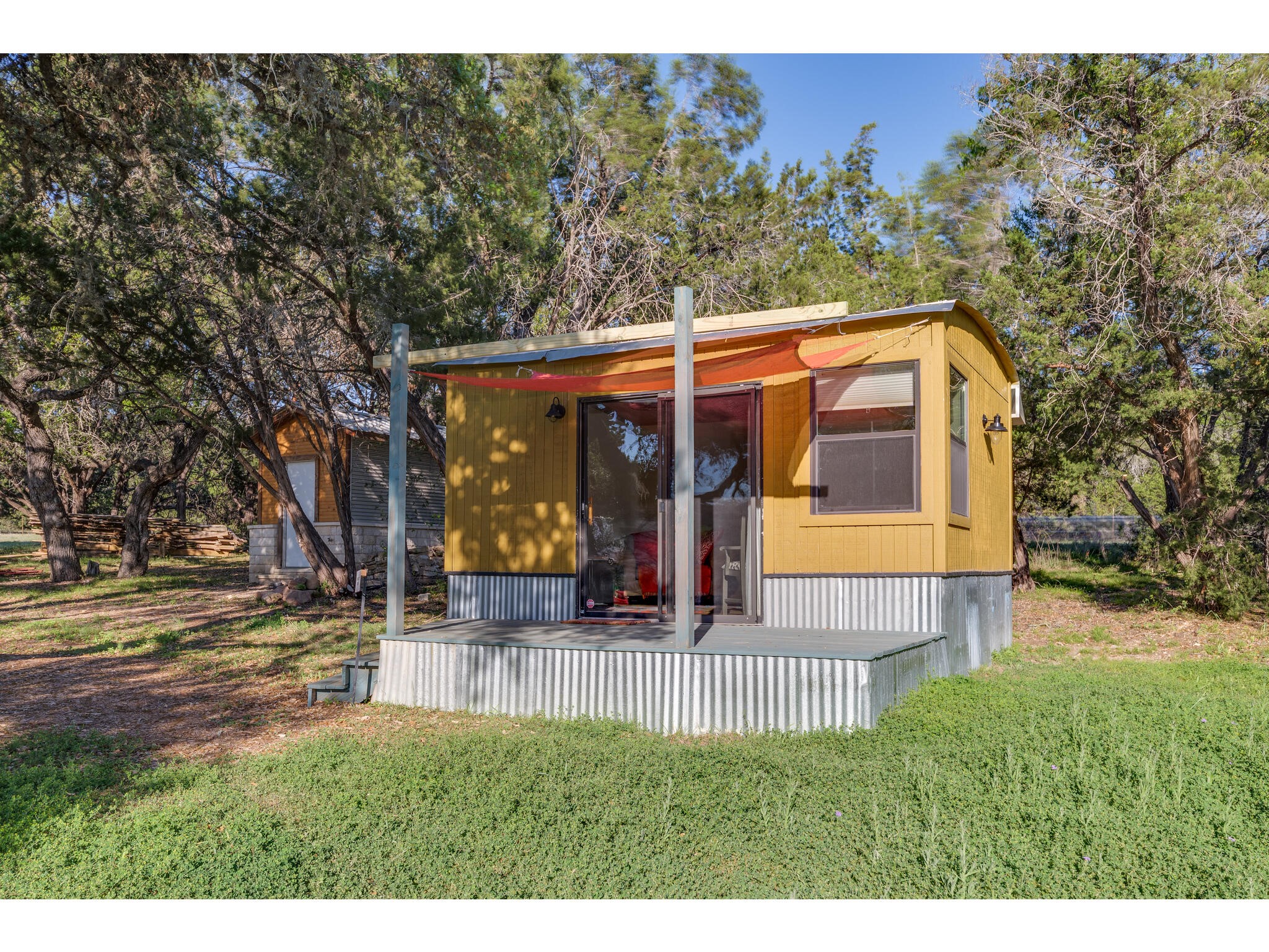 main property photo 38