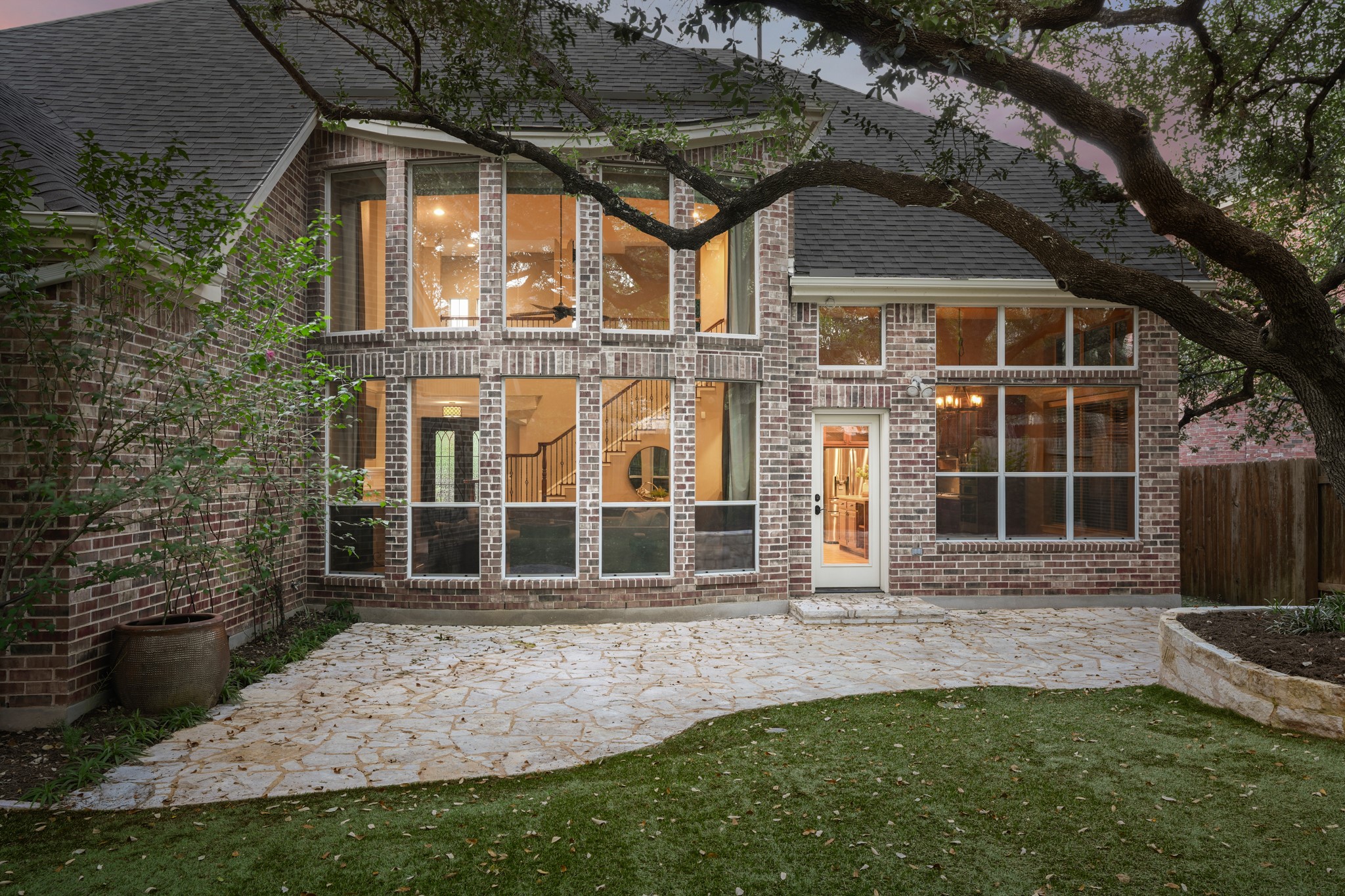 main property photo 34