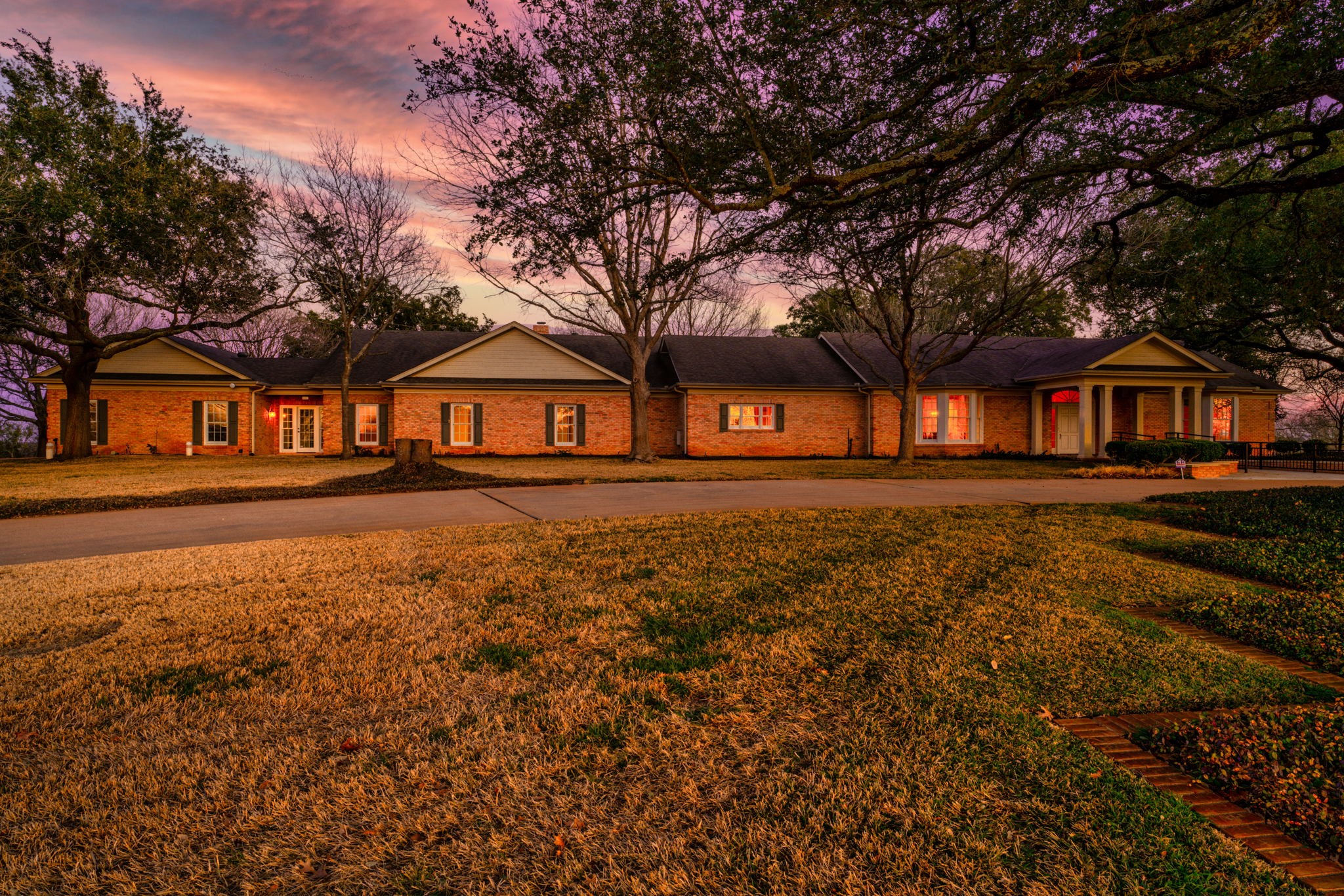 main property photo 15