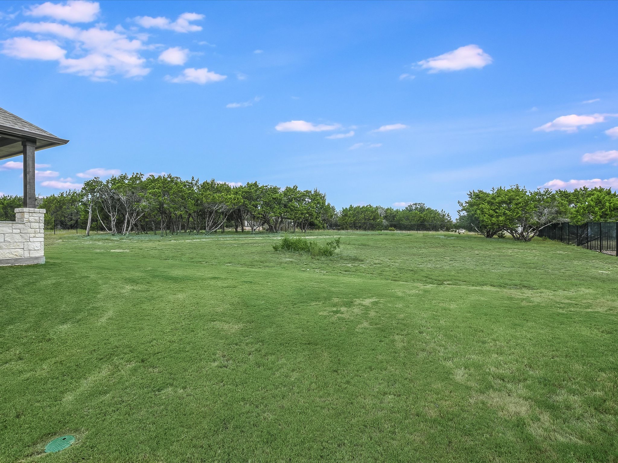 main property photo 27
