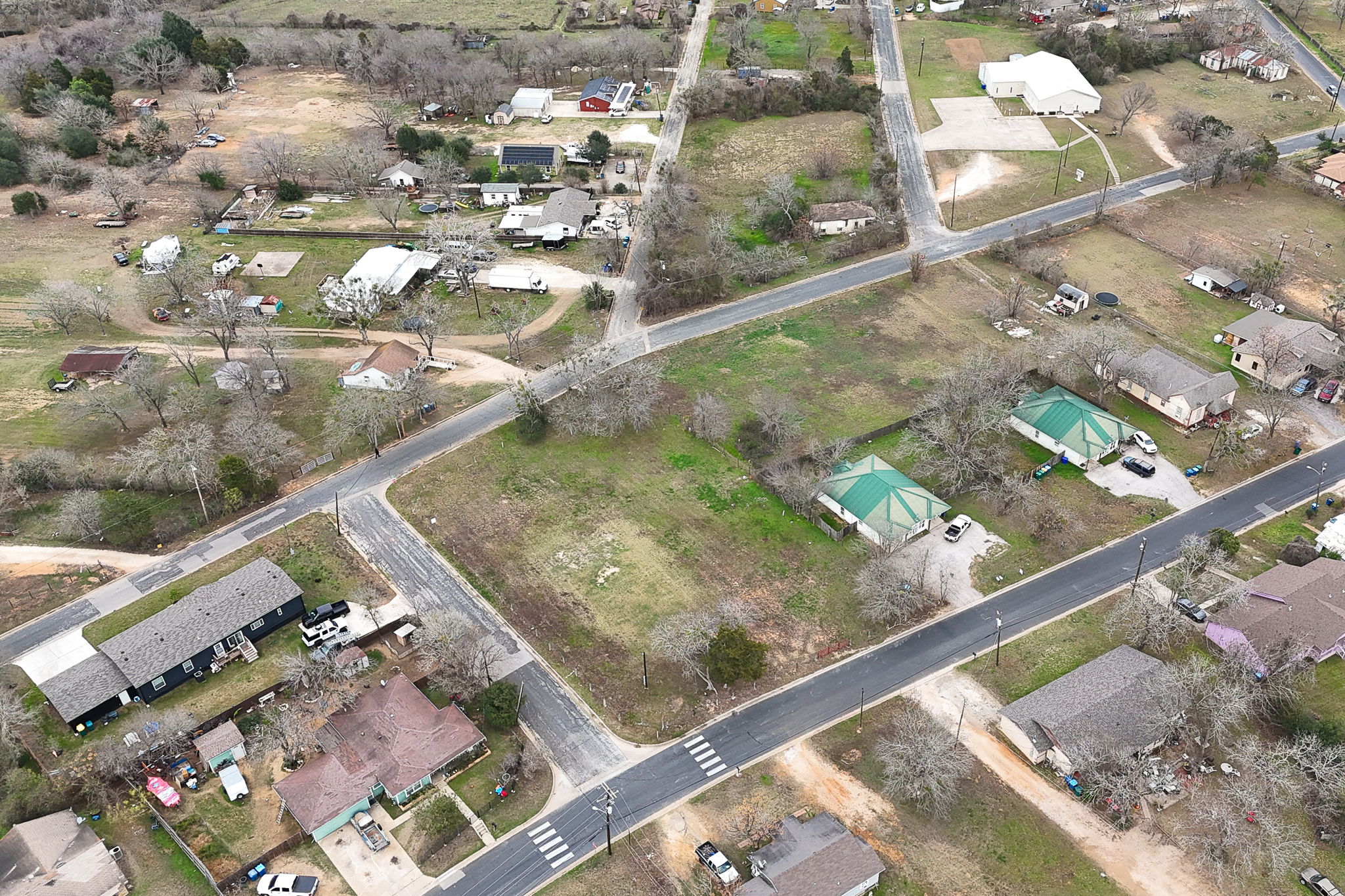 main property photo 3