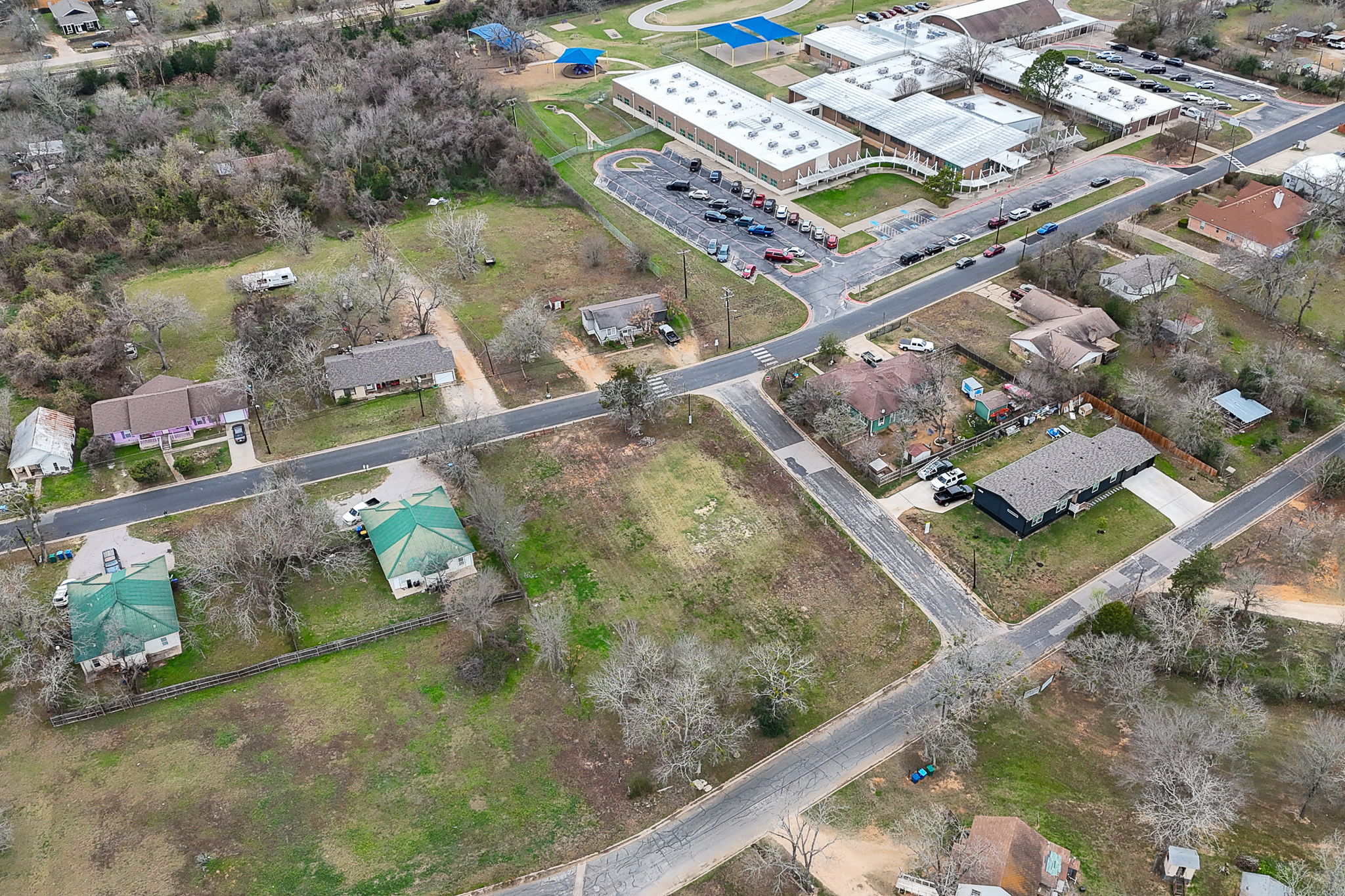main property photo 5