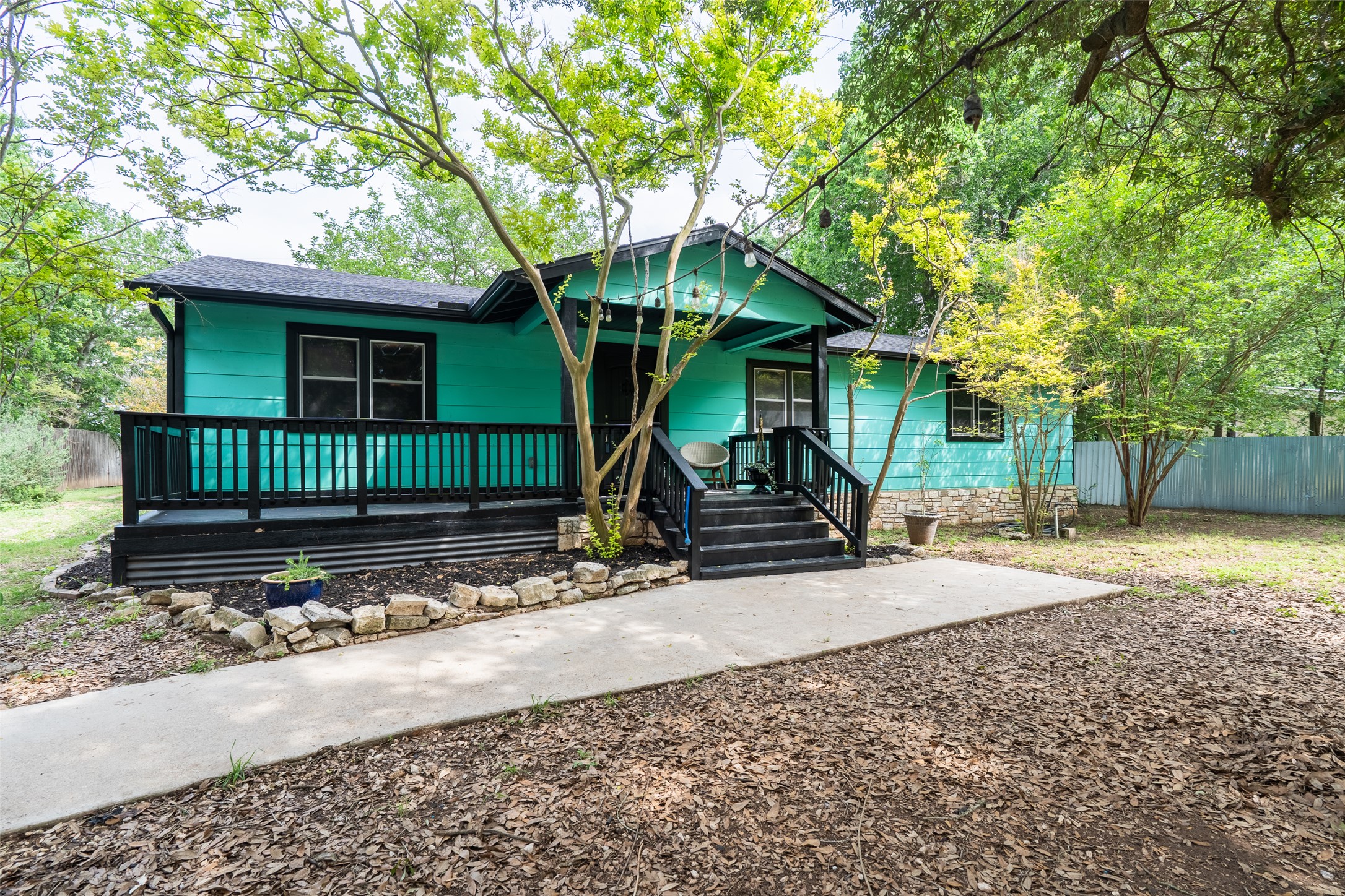 main property photo 21