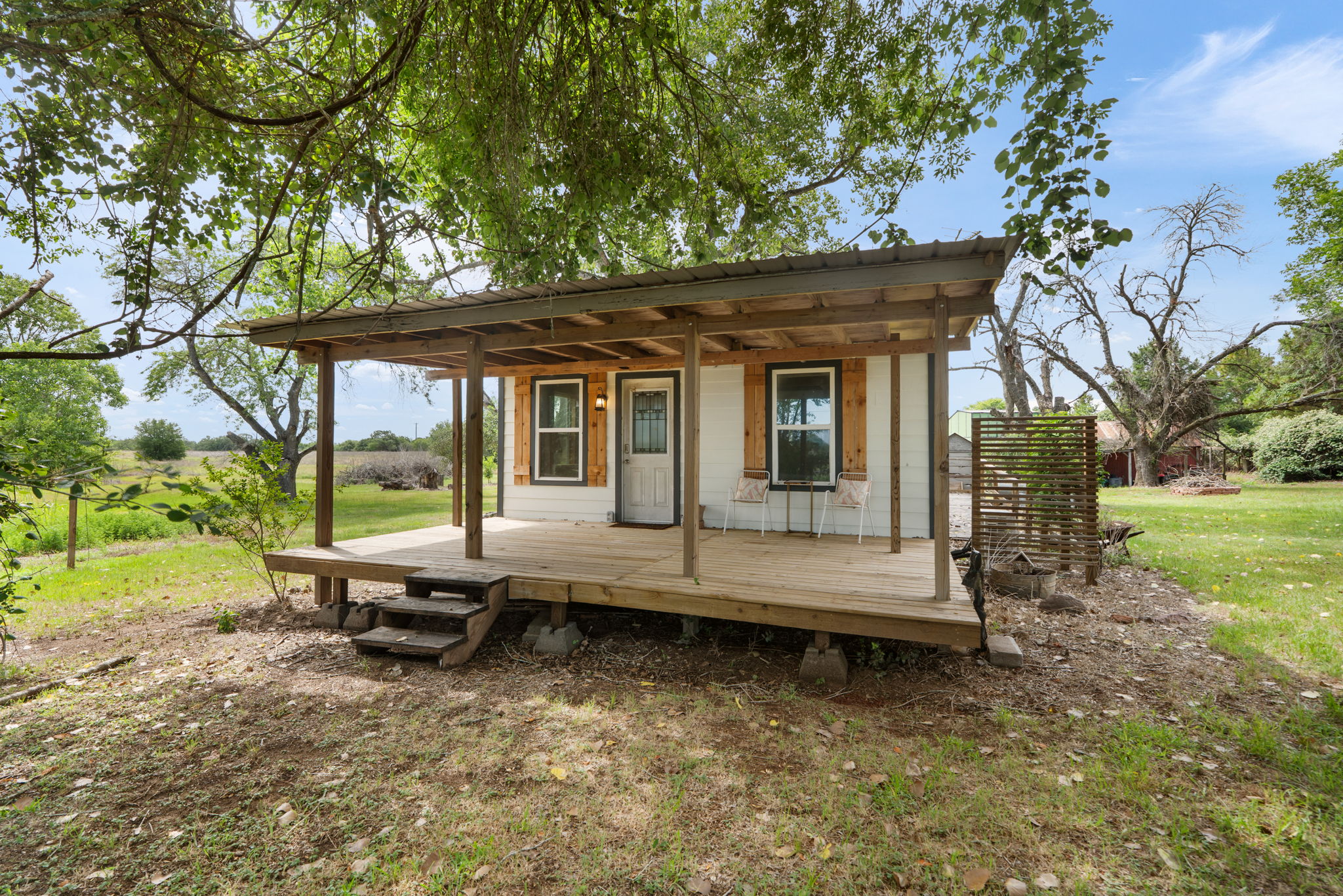 main property photo 33