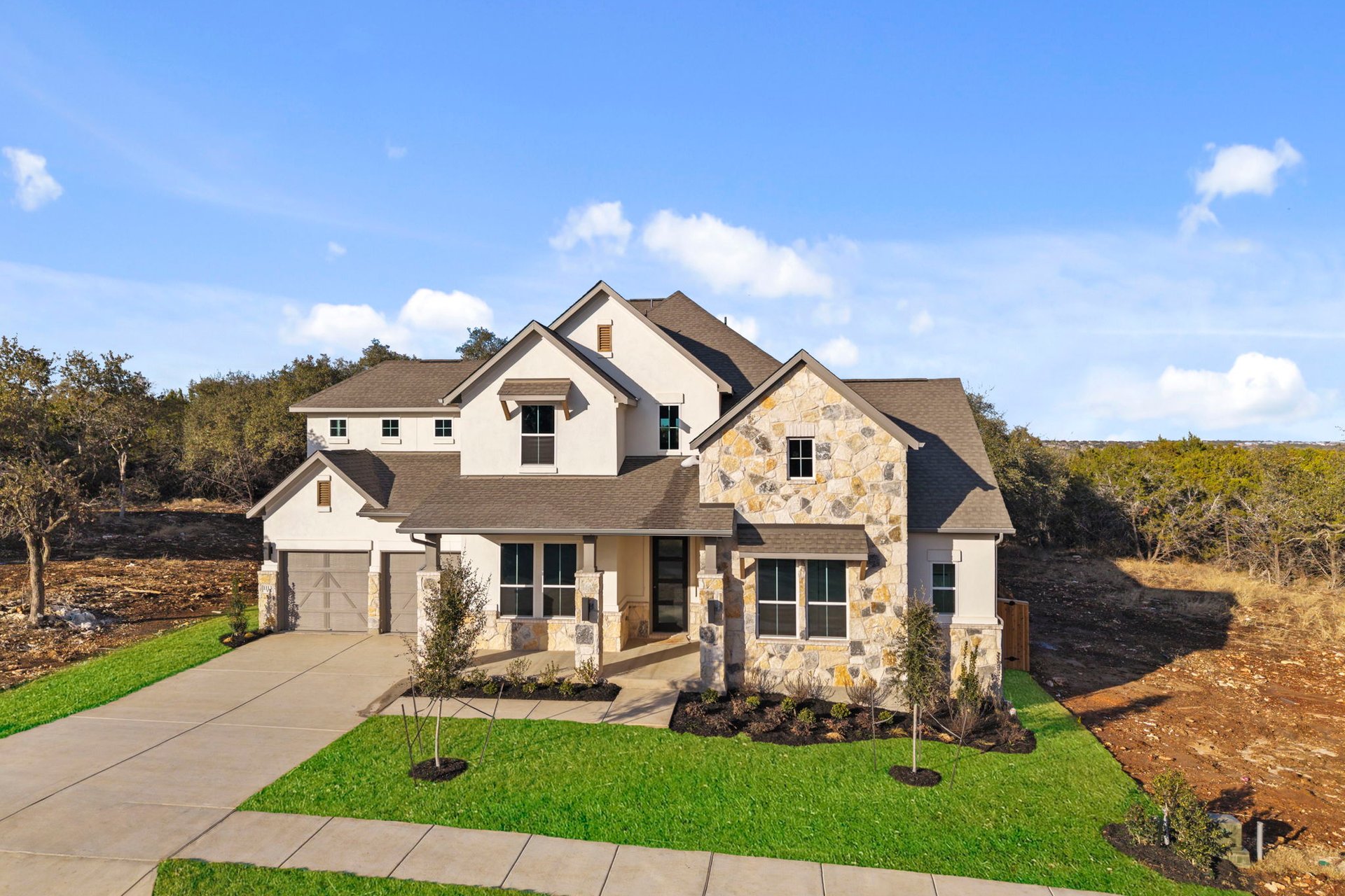 main property photo 3