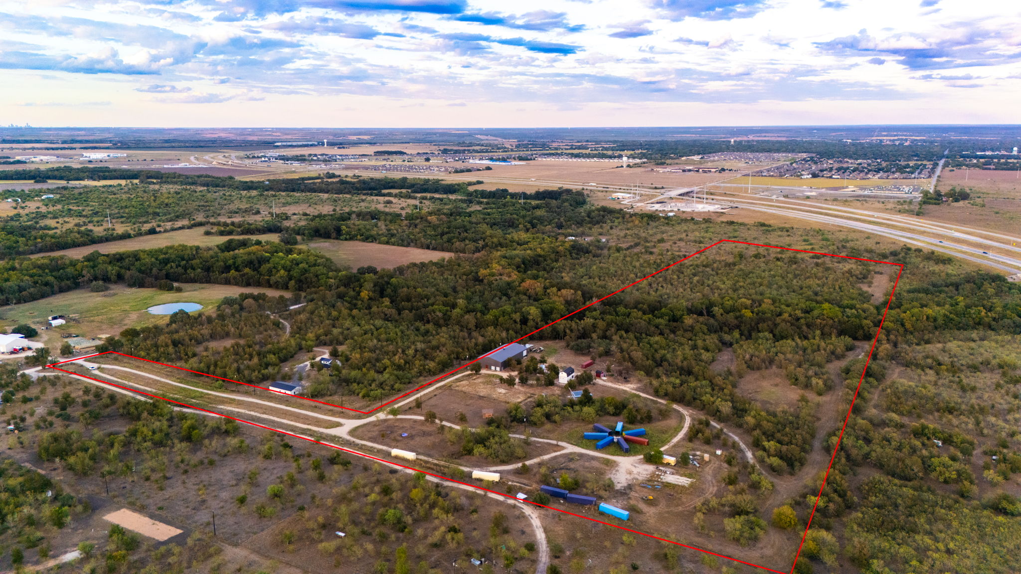 main property photo 27