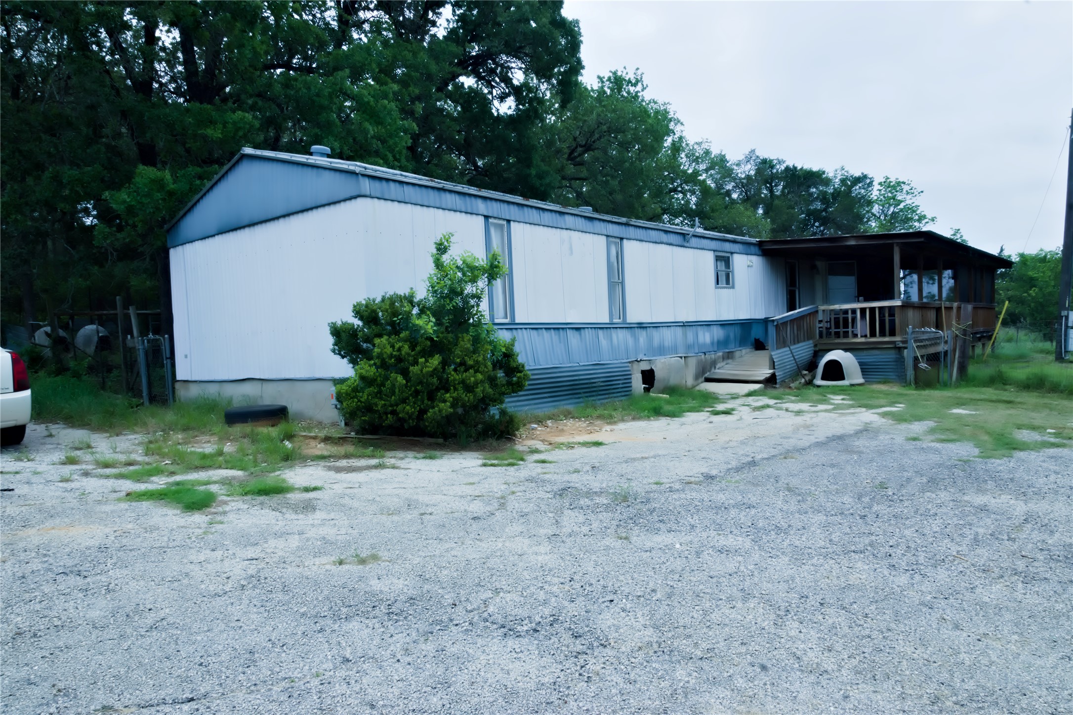 main property photo 17
