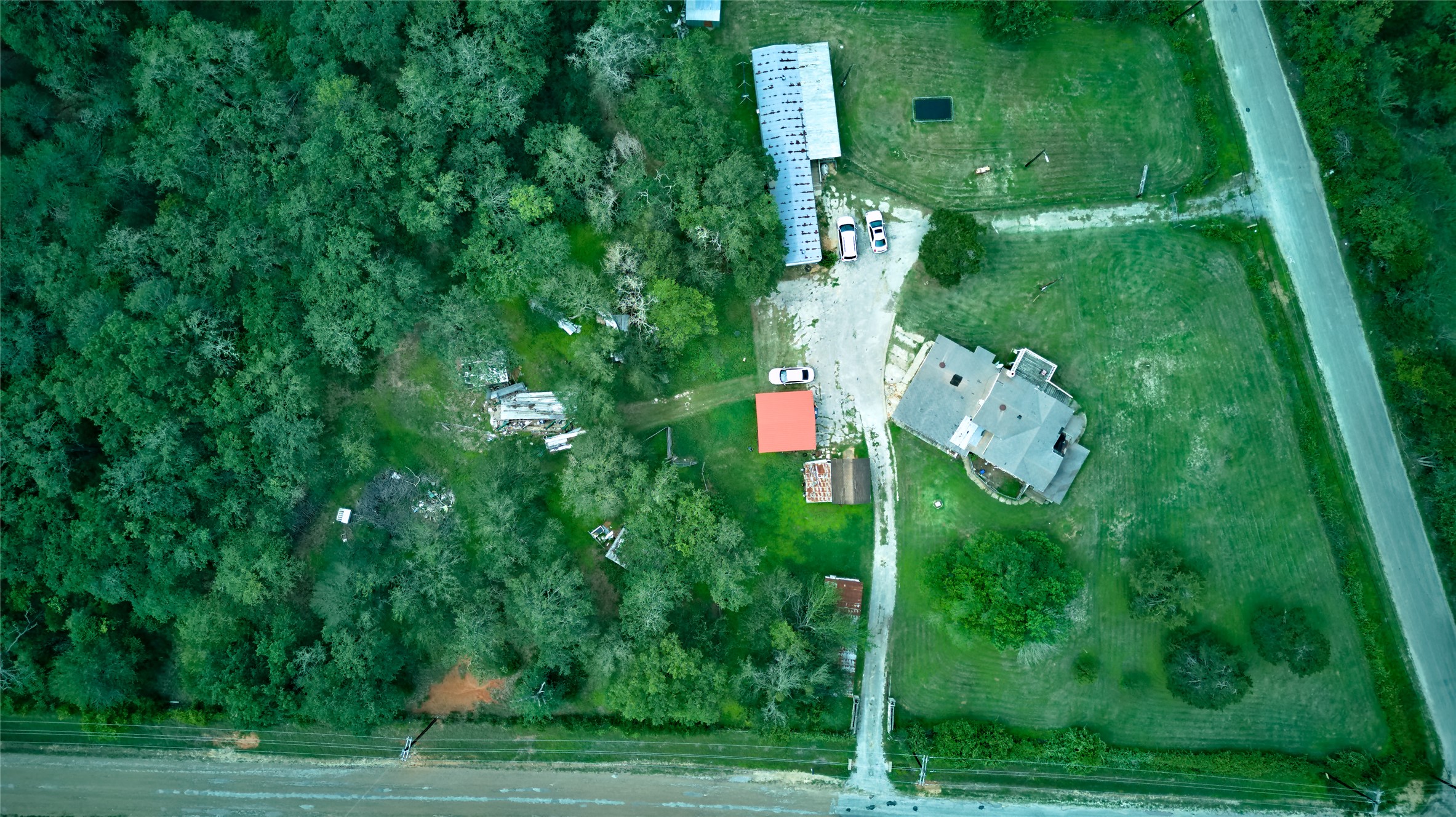 main property photo 3