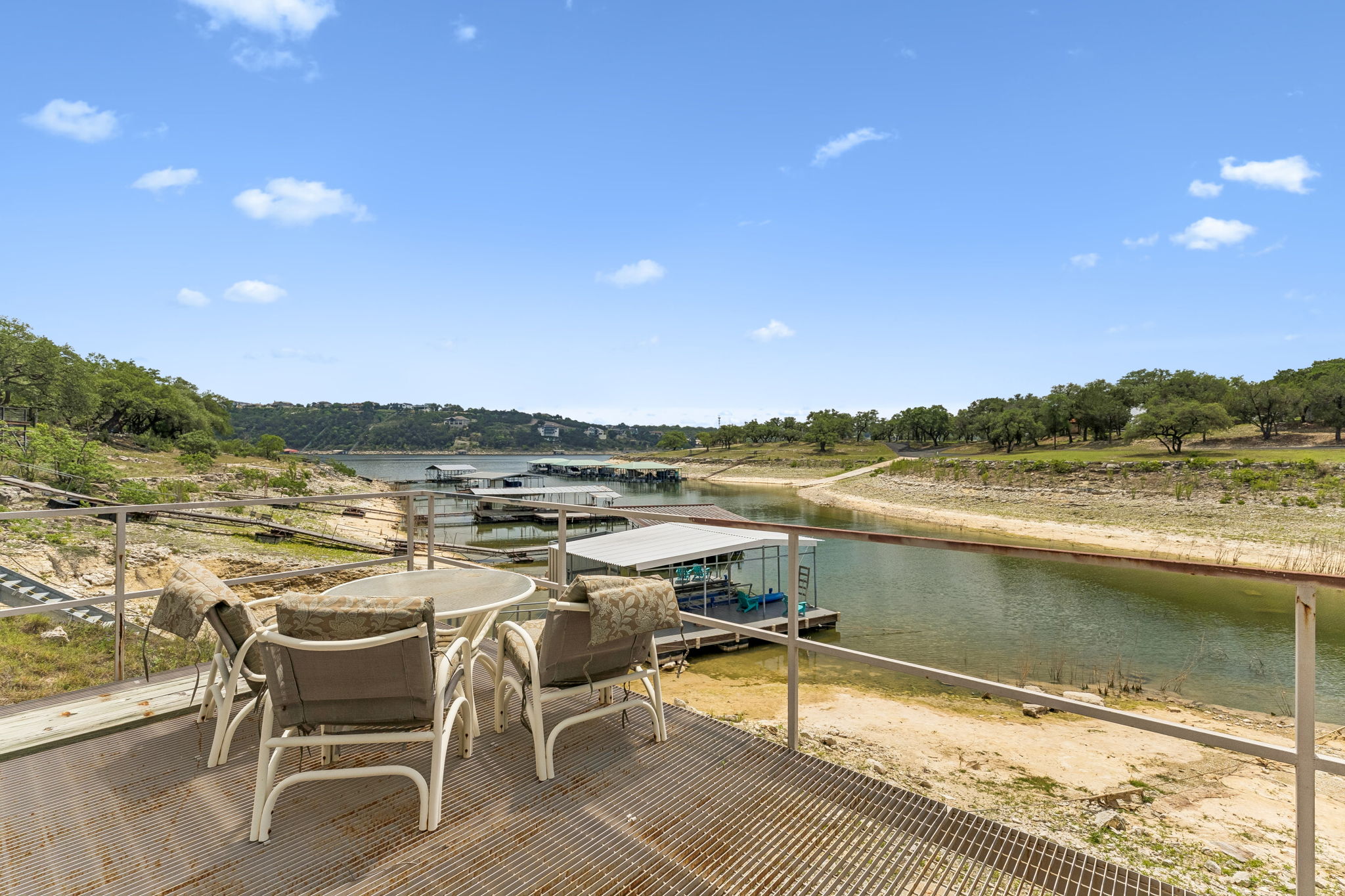 main property photo 26