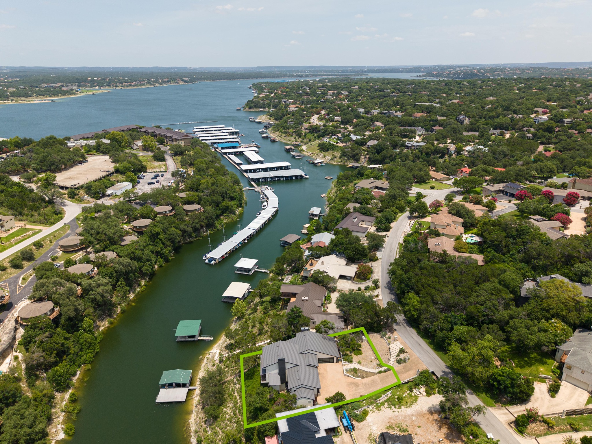 main property photo 39