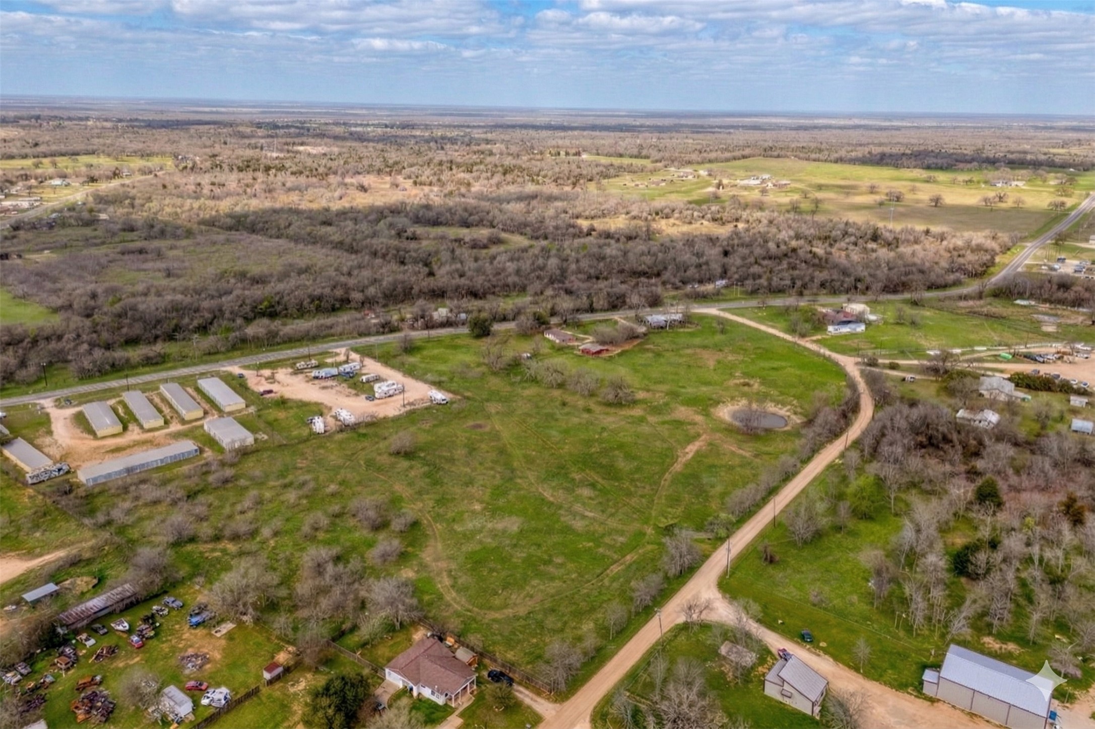 main property photo 13