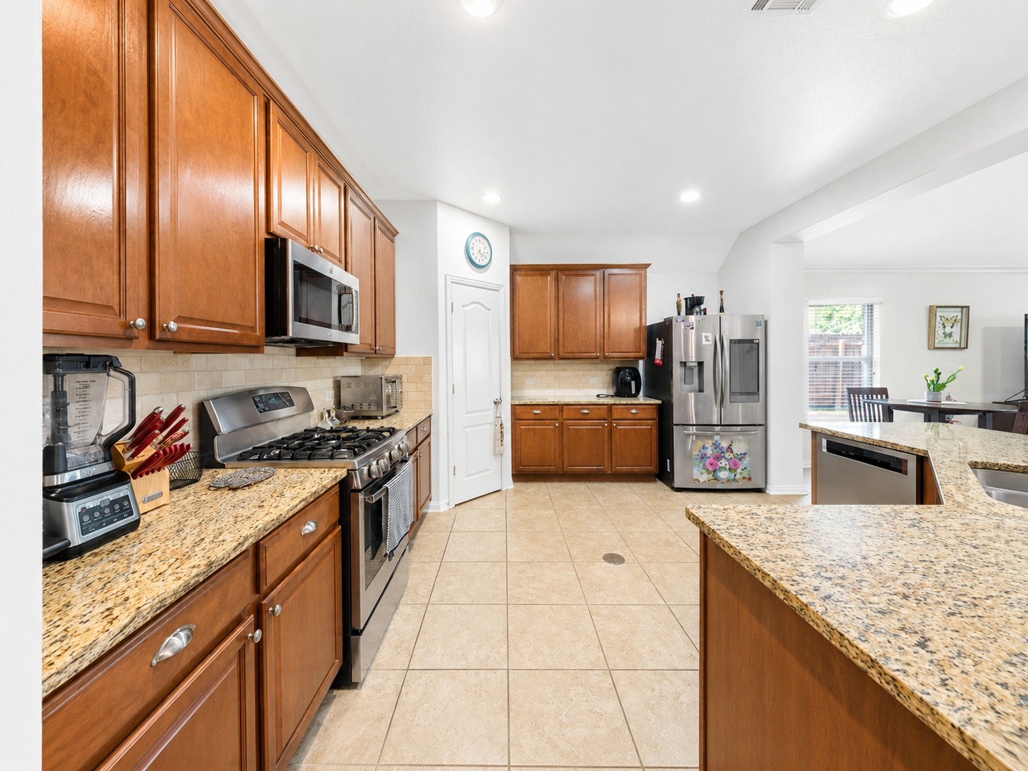main property photo 17