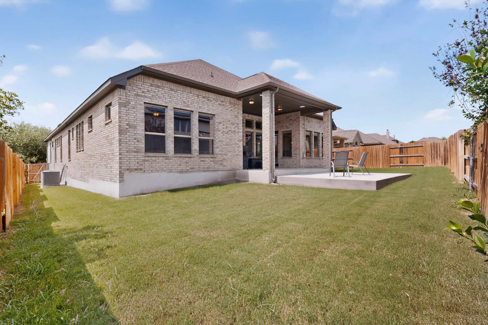 main property photo 21