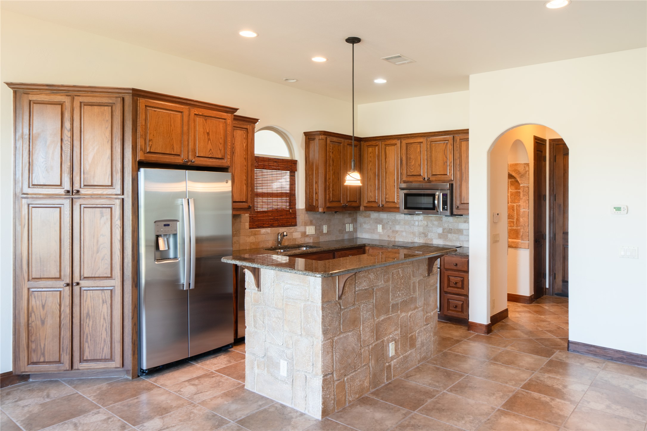 main property photo 9