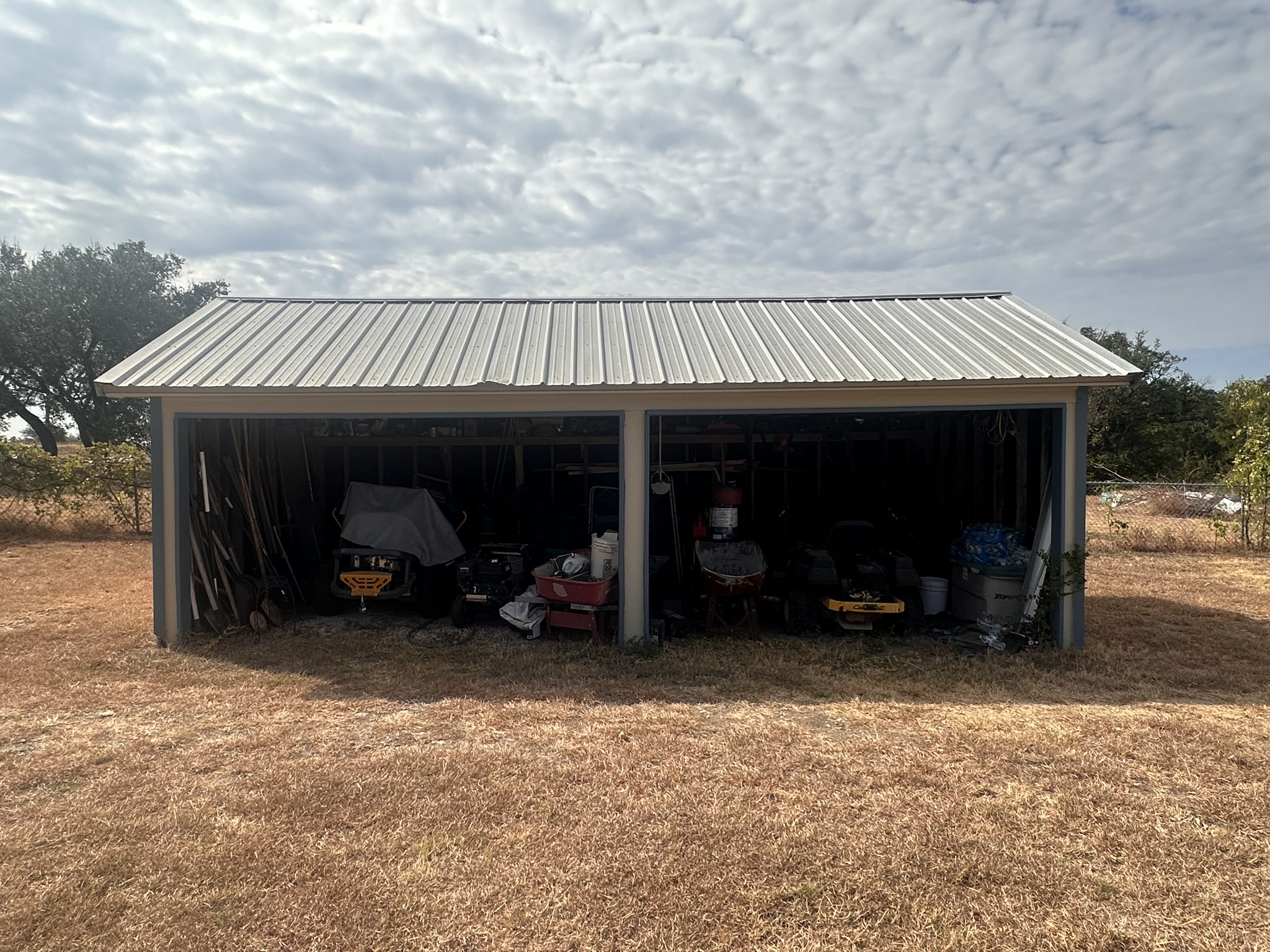 main property photo 34