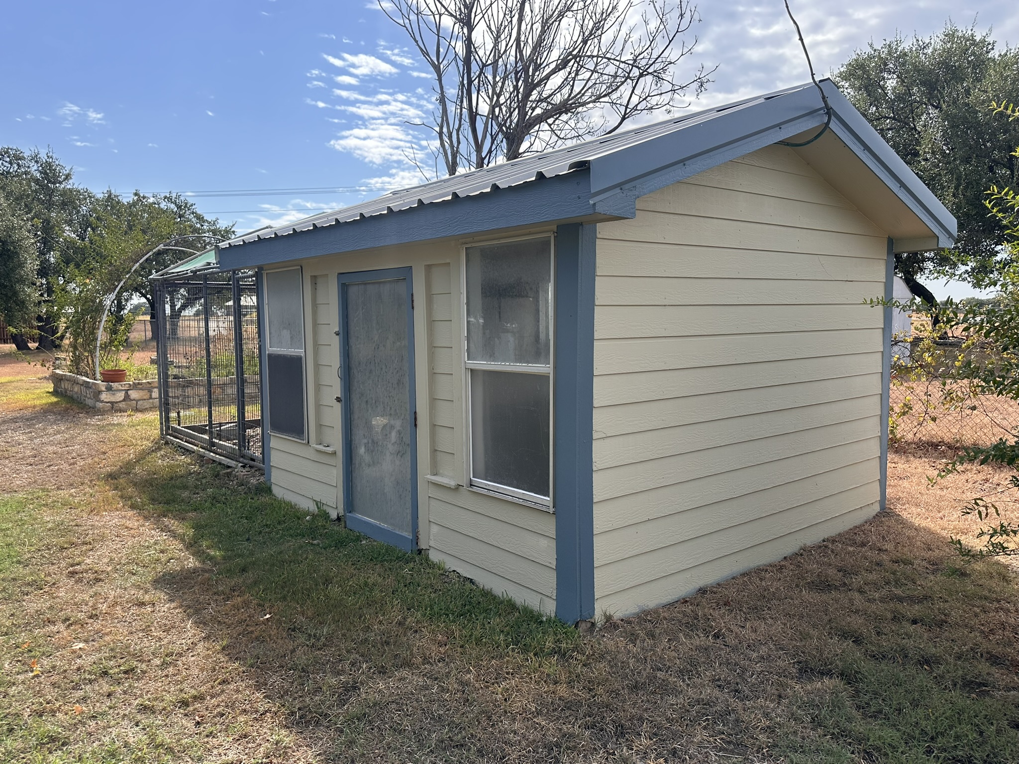 main property photo 35
