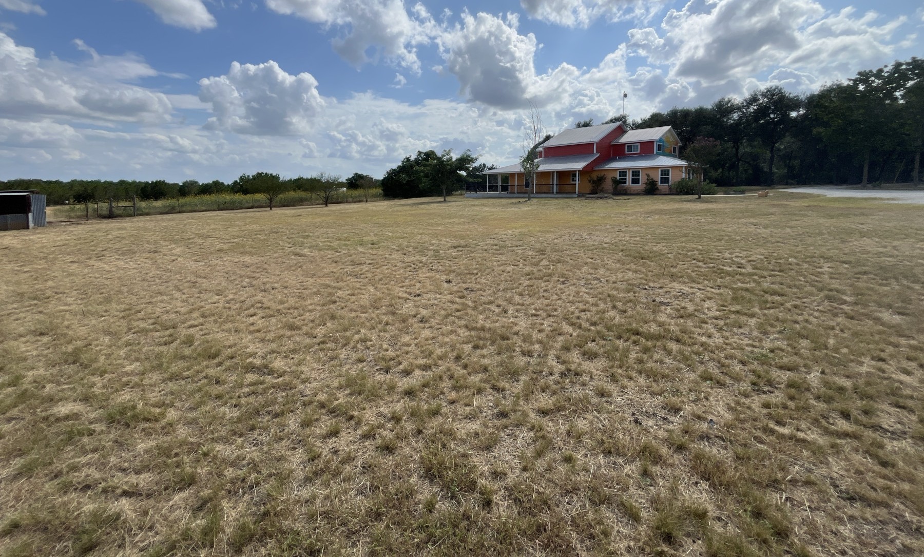 main property photo 18