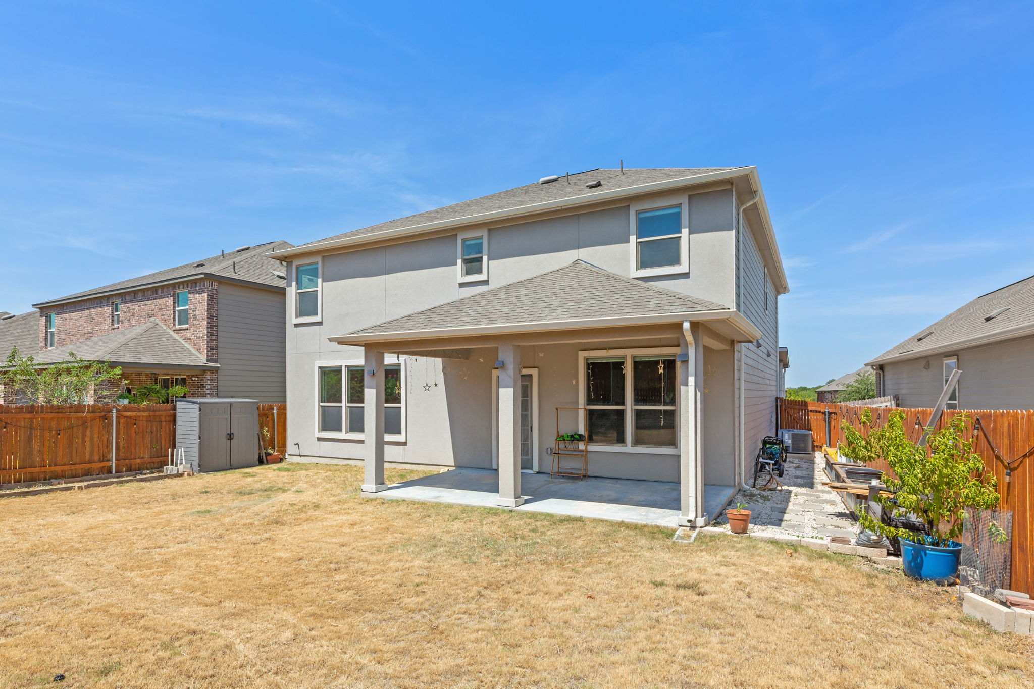 main property photo 27