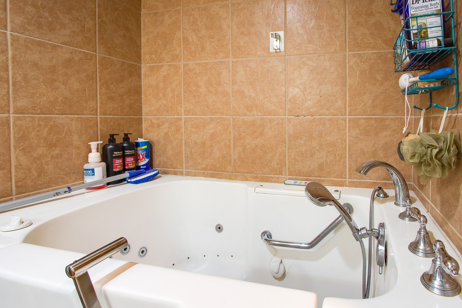 main property photo 13