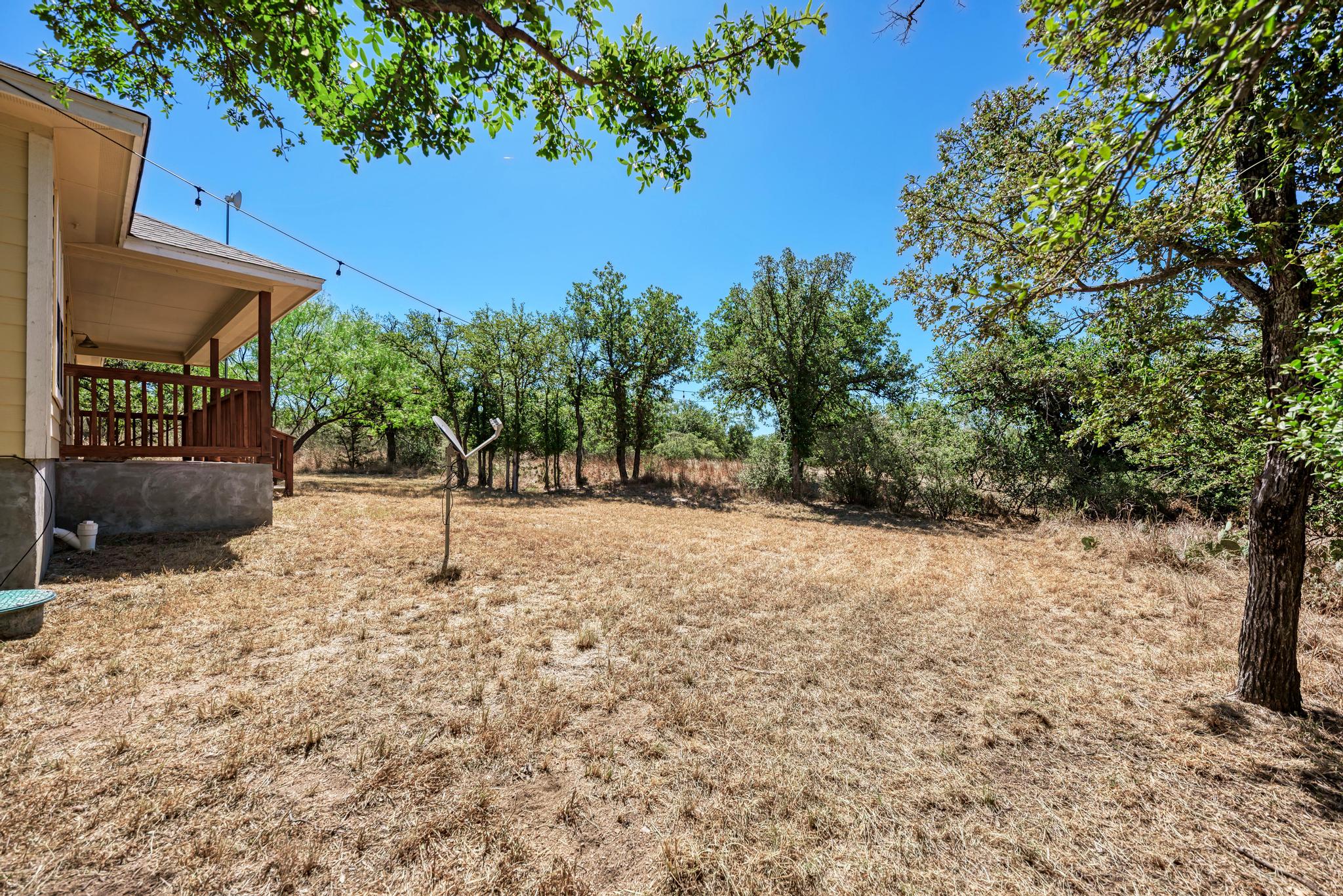 main property photo 33