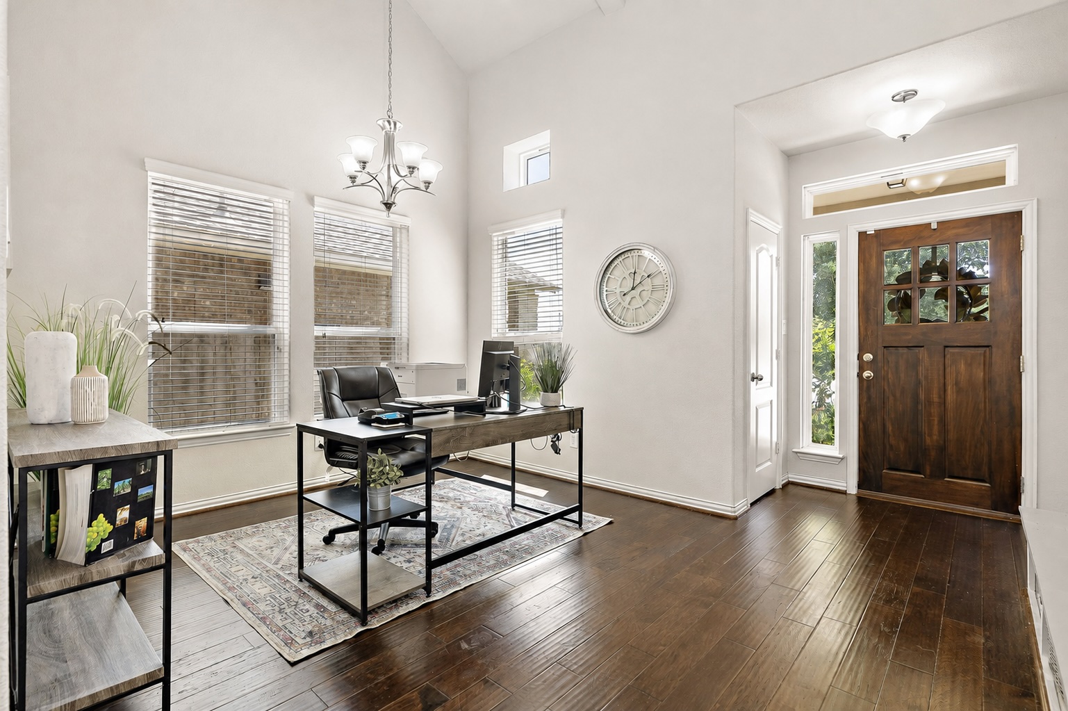 main property photo 12