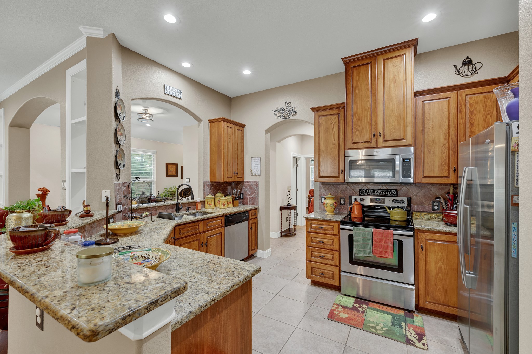 main property photo 9