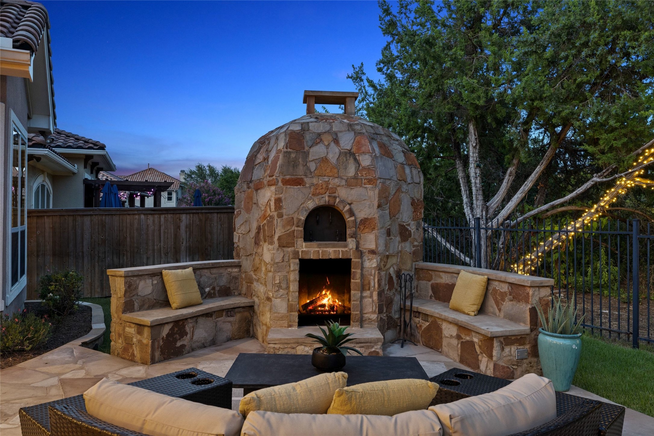 main property photo 32